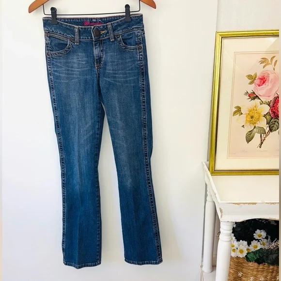 Women’s Wrangler Low Rise Bootcut Jeans Size 3/4 x 34 - Picture 2 of 12